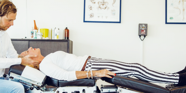 #fysio #fysiotherapie #chiropractie #praktijk #Hilversum #movewell #movewellminute #behandeling #rugklachten #sportfysiotherapie #bekkenklachten #nekklachten