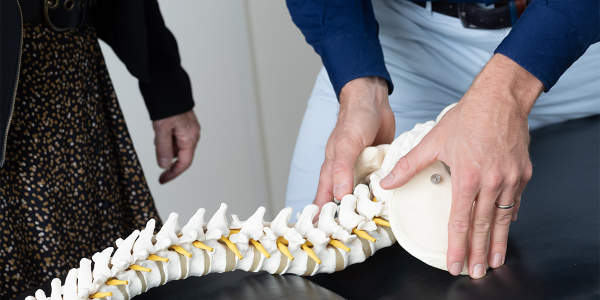 #fysio #fysiotherapie #chiropractie #praktijk #Hilversum #movewell #movewellminute #behandeling #rugklachten #sportfysiotherapie #bekkenklachten #nekklachten